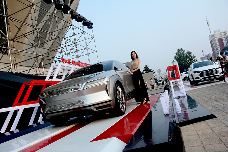 全新一代唐混动车,全新一代唐混动