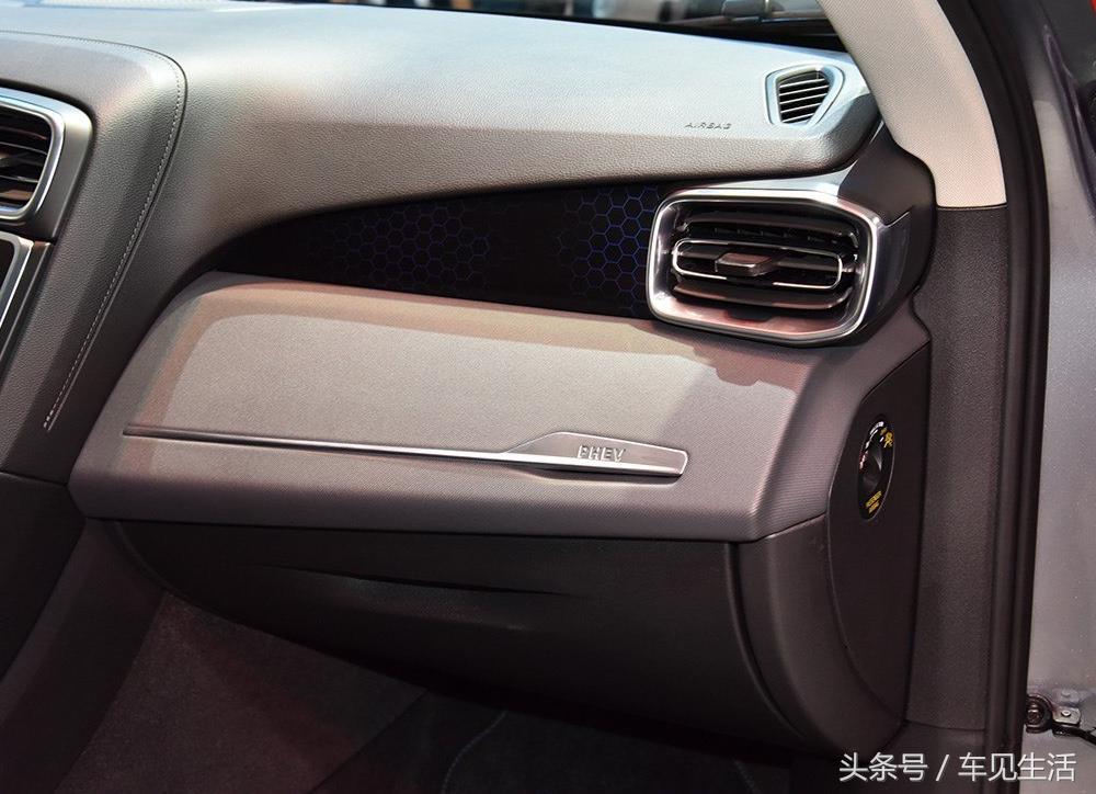 领克01phev2018款三缸机,领克01phev四缸