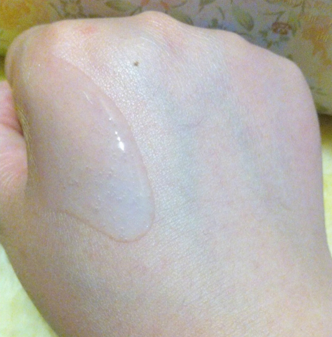 丝塔芙洁面乳适合敏感肌和干性吗,丝塔芙洁面哪个好