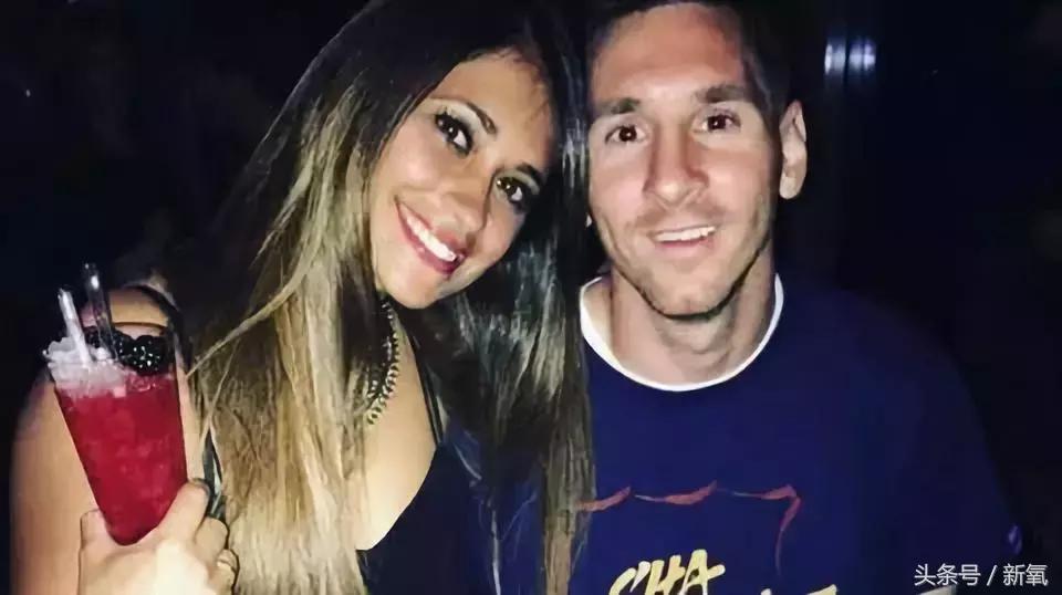 这个女人8岁就征服了球王,玛丽苏式的剧情都发生在她身上了!