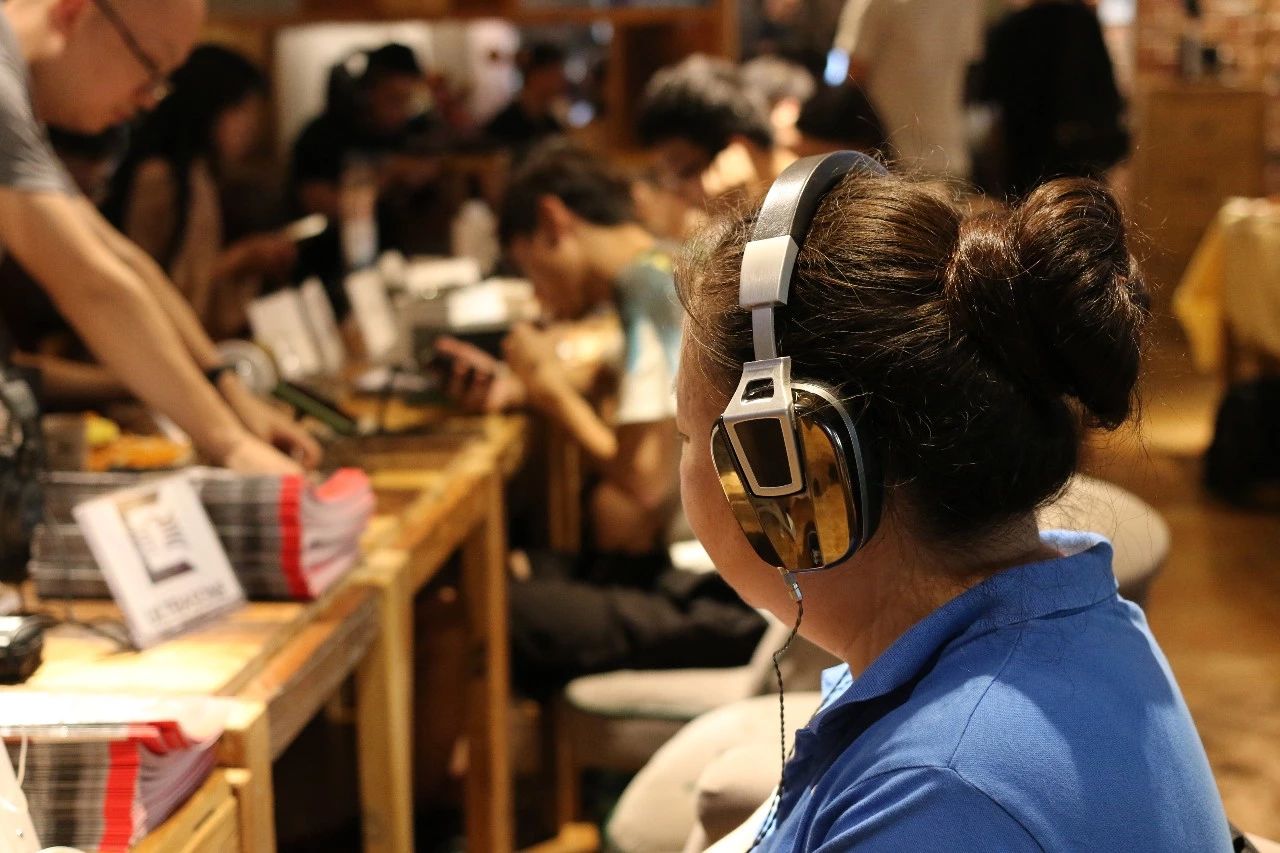 时隔两年多的聚会,时隔两年再次聚到一起