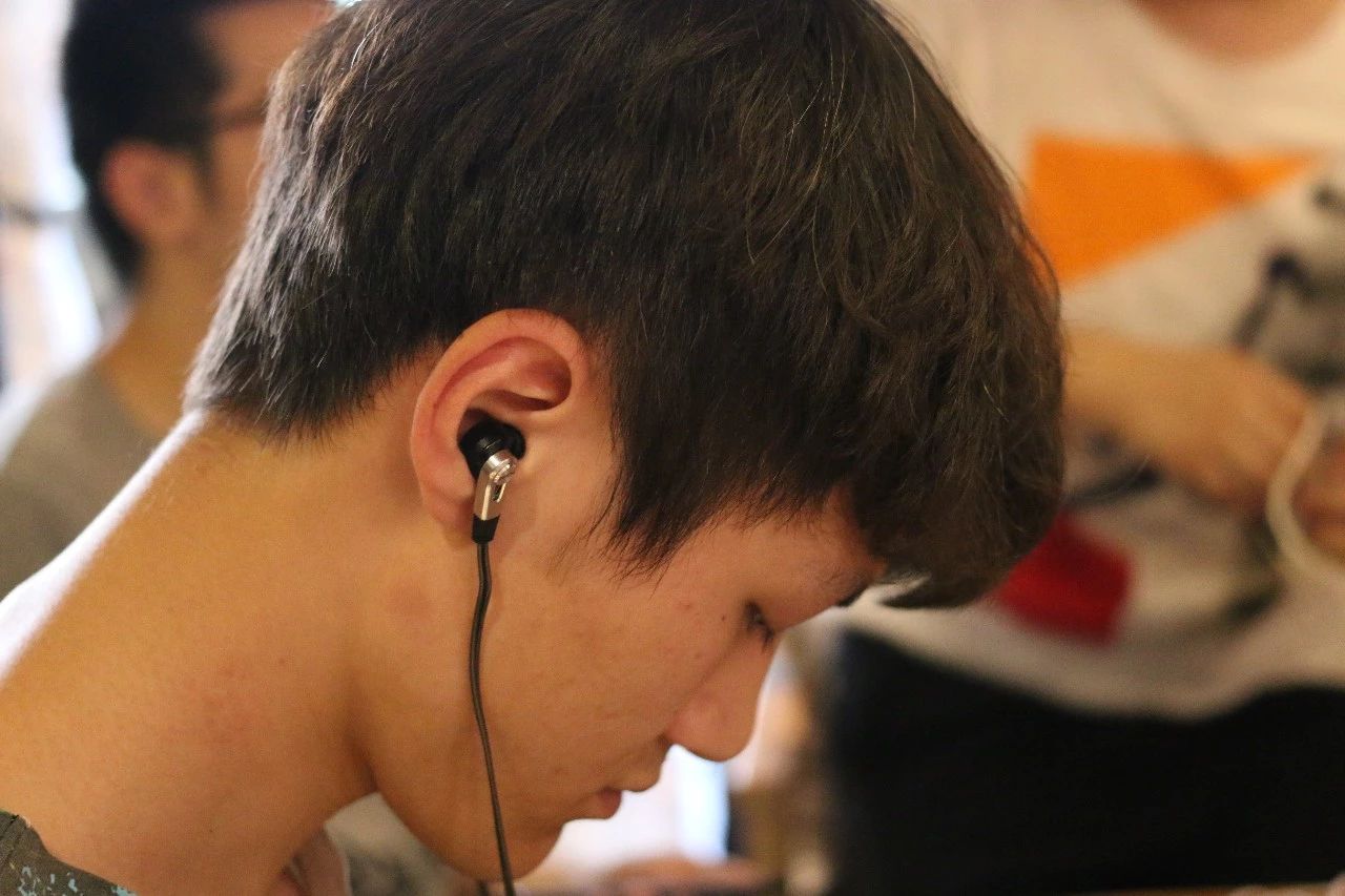 时隔两年多的聚会,时隔两年再次聚到一起