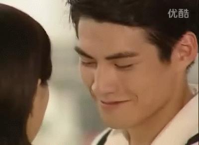 许晴评价张国荣,真正是桃花眼的女明星是谁啊