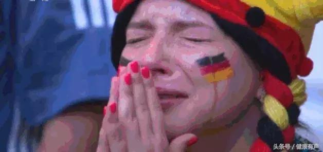 世界杯德国被韩国淘汰出局,德国为什么两次世界大战都输得惨