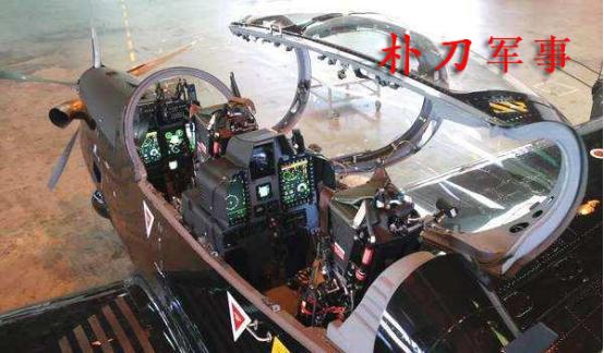 目前最强螺旋桨战斗机,螺旋桨单翼美军小型老式轰炸机