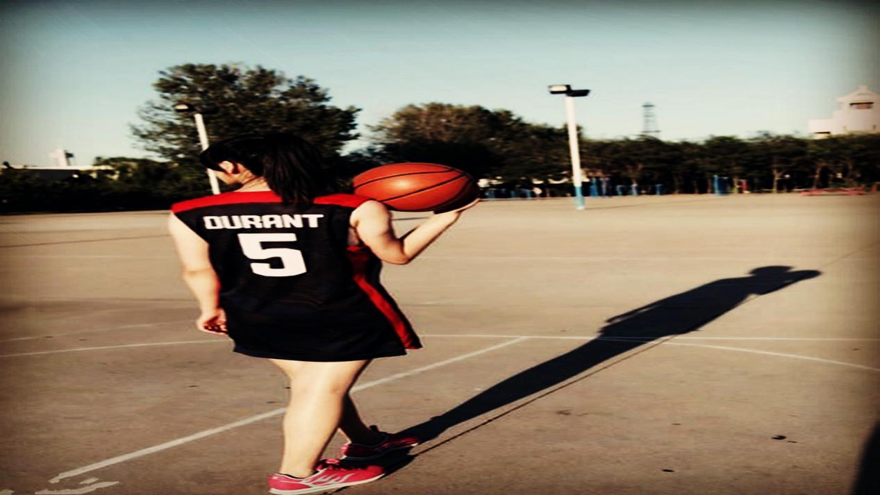 初中女孩来例假坚持上体育课,结果进医院抢救无效!