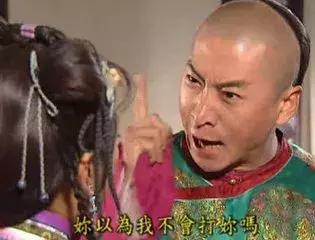 出国帮同事代购香水，因为这件事遭拒收！网友吵翻了……