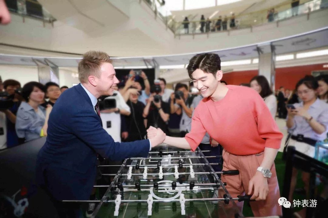 宇舶手表世界杯,宇舶18年世界杯电子表