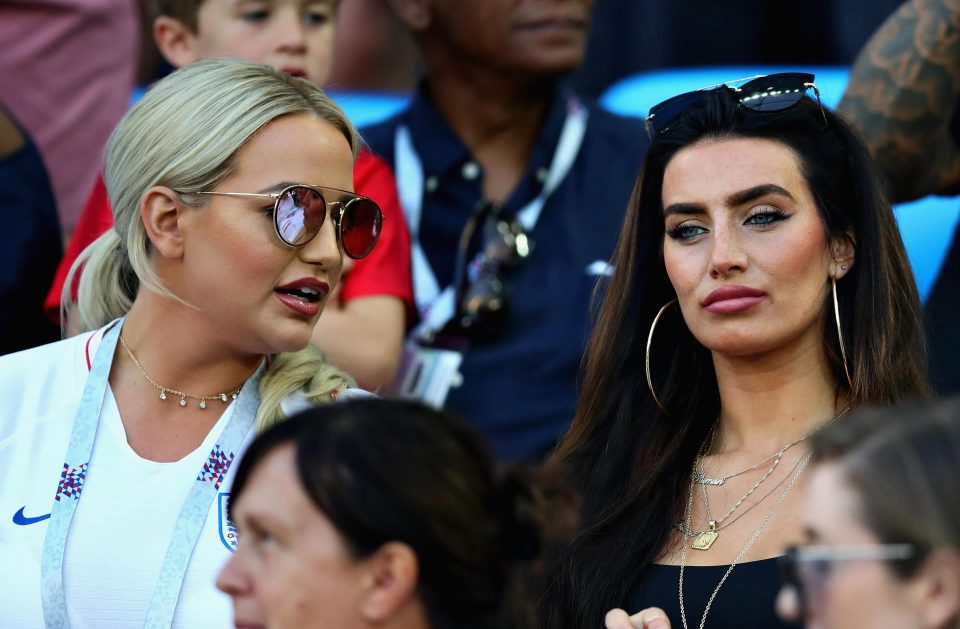 英格兰球队取消禁欲令脚步浮浮踢不起球，瓦尔迪太太C位开杀