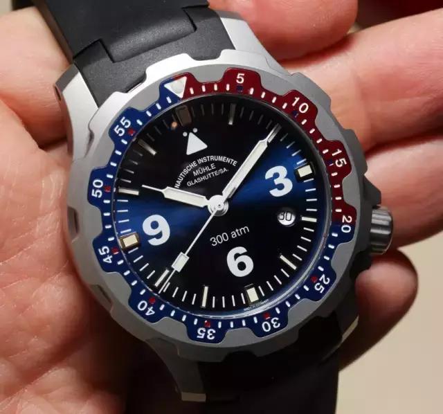 德国球员为什么戴面具,为什么德国球员戴面罩