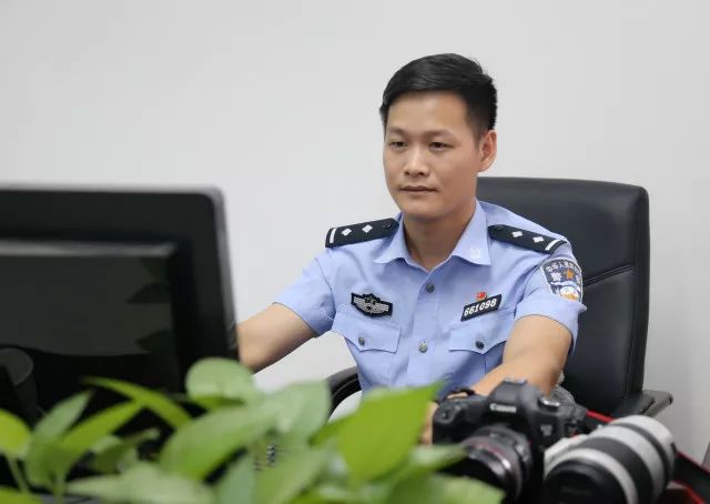 看完七一后提交的入党申请书,建党一百周年入党申请书