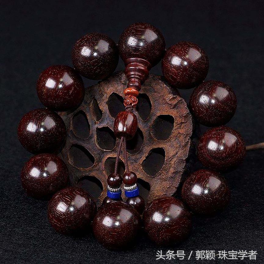 小叶紫檀盘玩用上油吗,小叶紫檀吊坠怎么盘玩