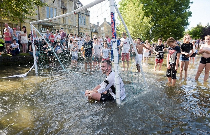 必看的经典足球比赛,特别好玩的足球