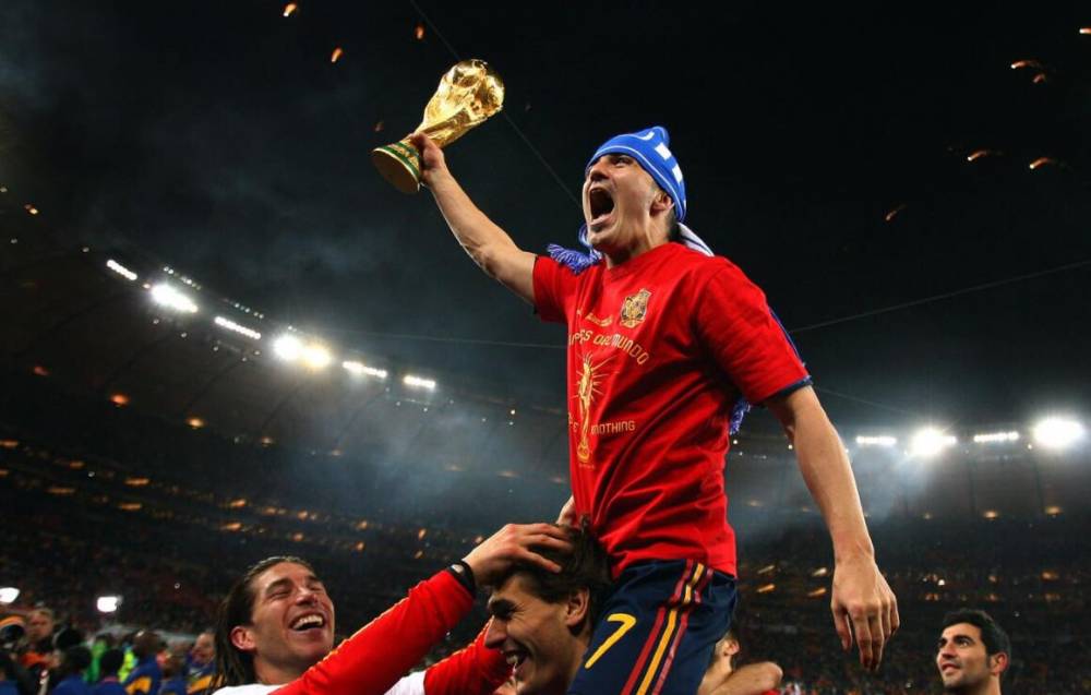 西班牙世界杯足球惨败历史,世界杯小罗退役视频