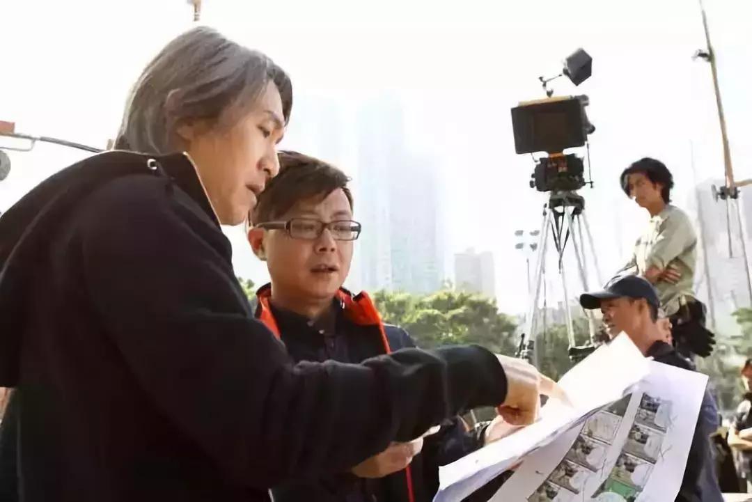 周星驰百年孤独,周星驰憔悴