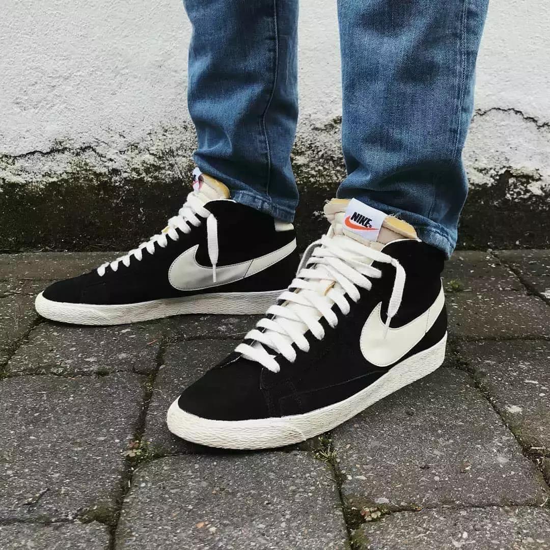 几百块的板鞋，但也是各大品牌的联名宠儿