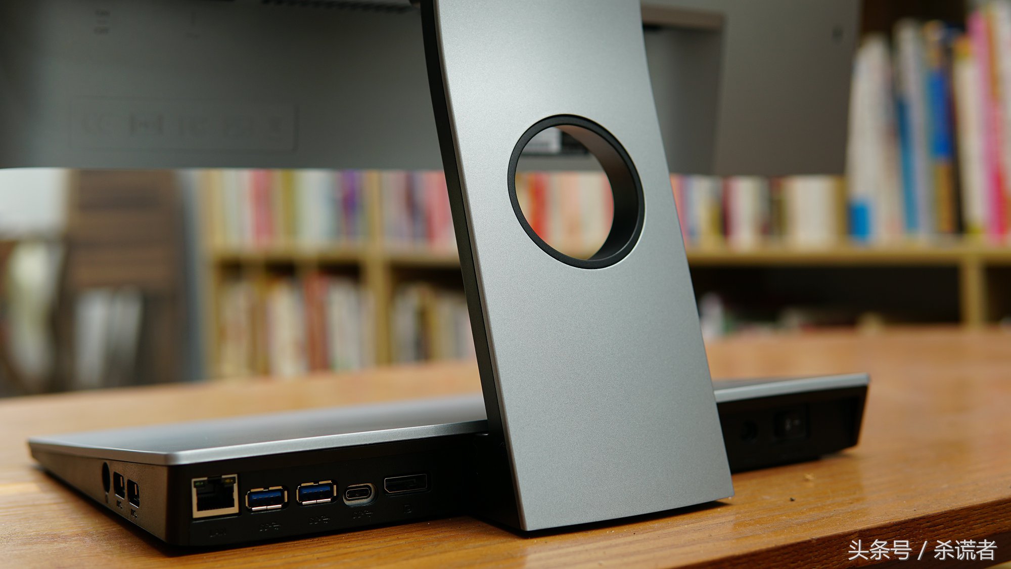 明基pd3220u专业显示器体验,明基PD2706U设计显示器