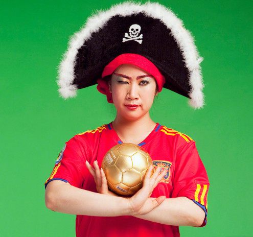 真球迷，芙蓉姐姐穿足球服，看起来清纯可爱！