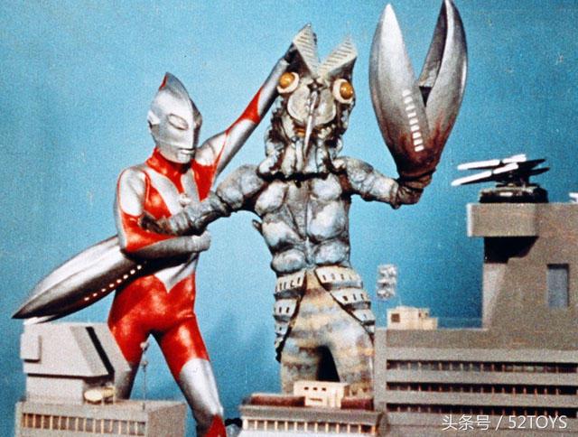 恐龙特急克塞号和奥特曼的关系,奥特曼玩具专用收藏册