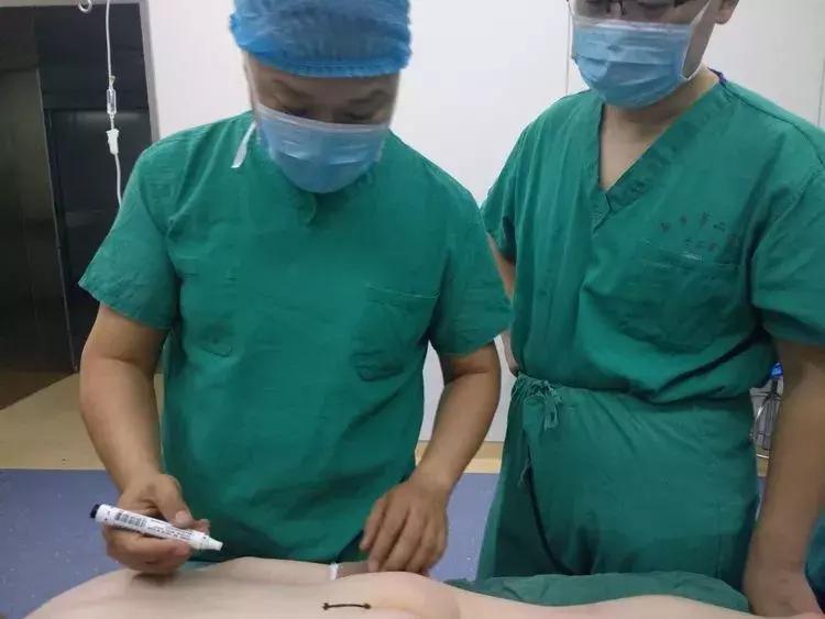 孕妇尿床是怎么回事千万别大意,孩子尿床怎么办儿科专家怎么说