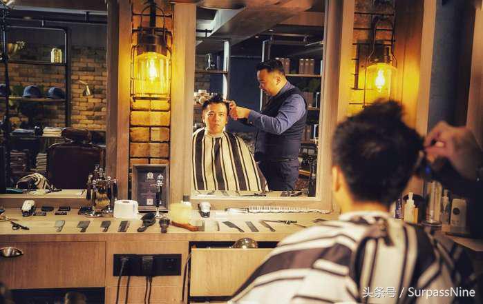 复古油头发型男,足球球星发型油头