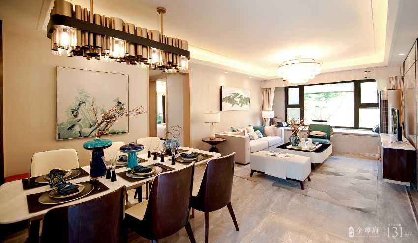 南京东突然开打“价格战”！这家豪宅放话：一点也不慌！