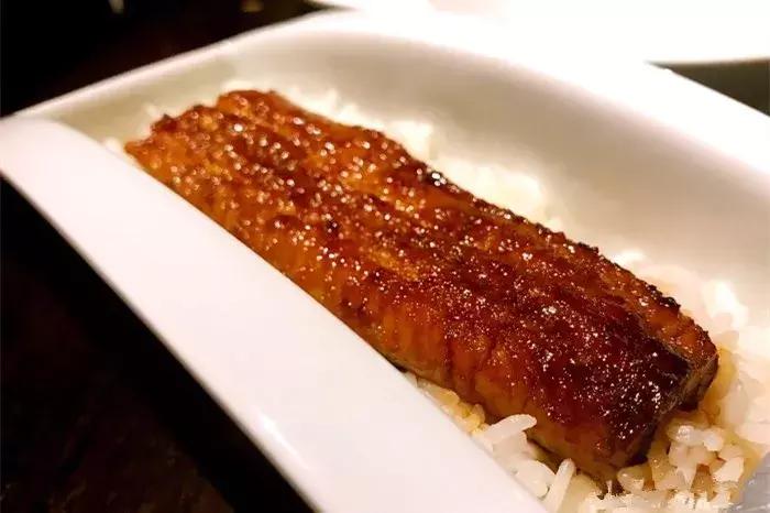 土用丑日,鳗鱼之日!3分技术,7分选材的鳗鱼饭,一口补足元气!