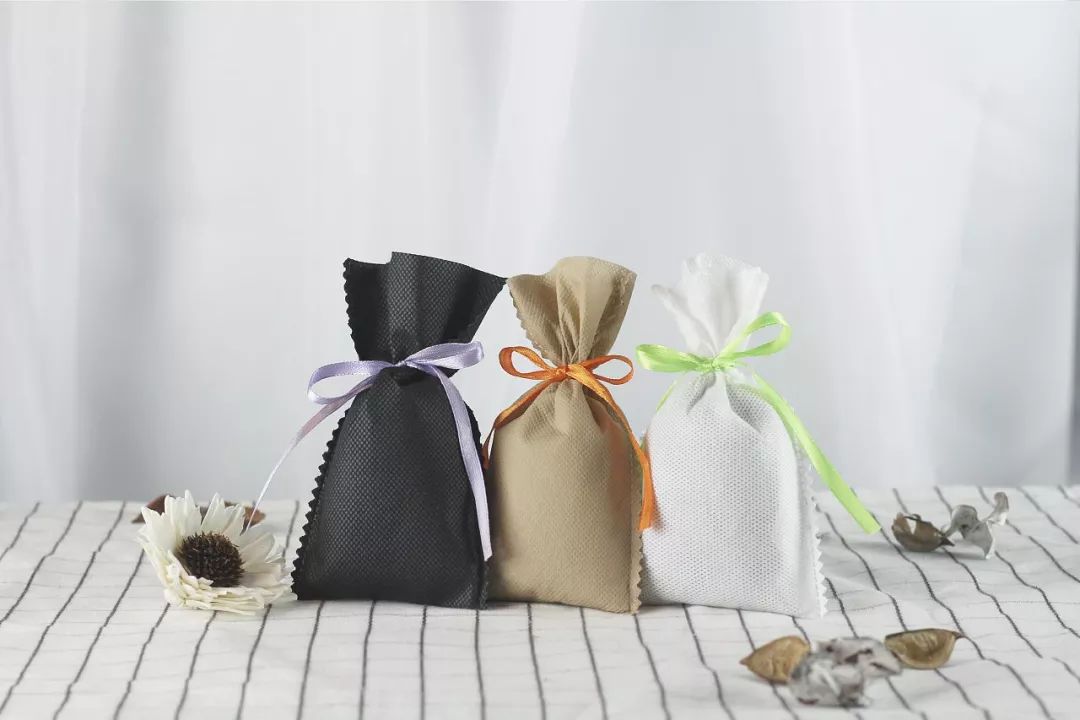 青岛夏天怎么除湿,下雨天空调除湿正确使用方法