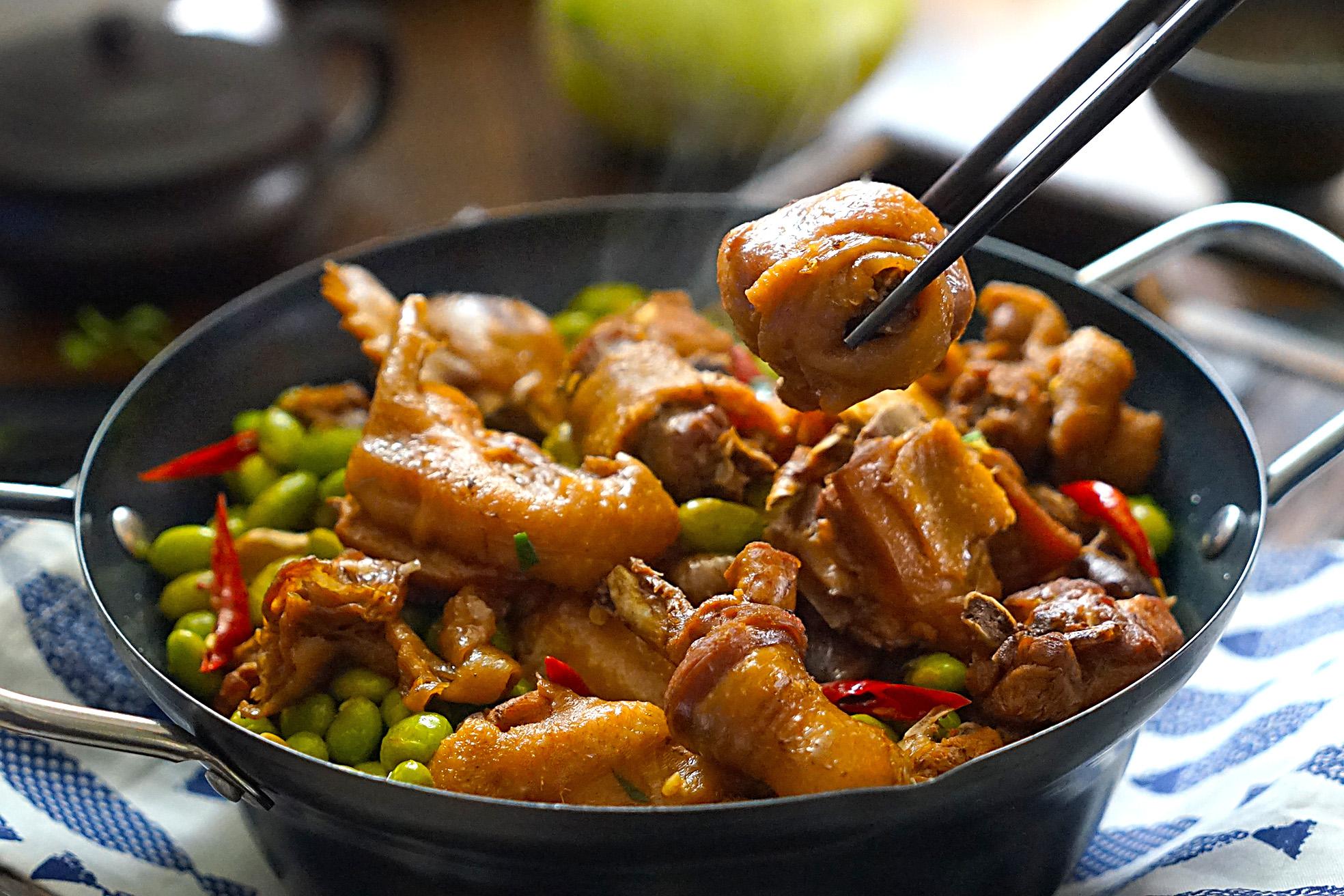 炖鸡肉怎么炖才能好吃,炖鸡肉要怎么炒才不会干不柴