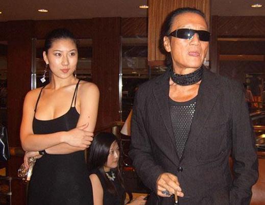 谢贤与小女友coco什么时候分手的,谢贤多少岁跟coco分手的