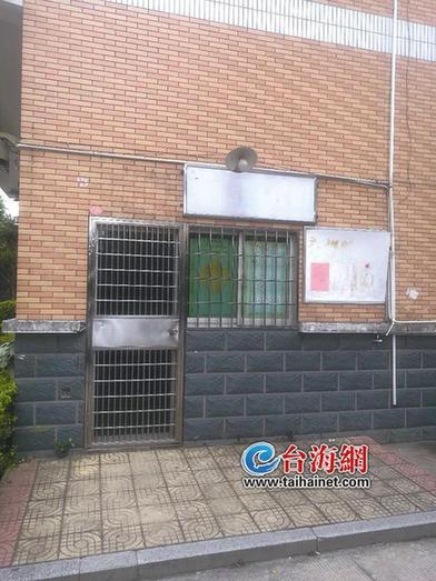 龙池金山家园小区:物业未做任何移交手续就撤走