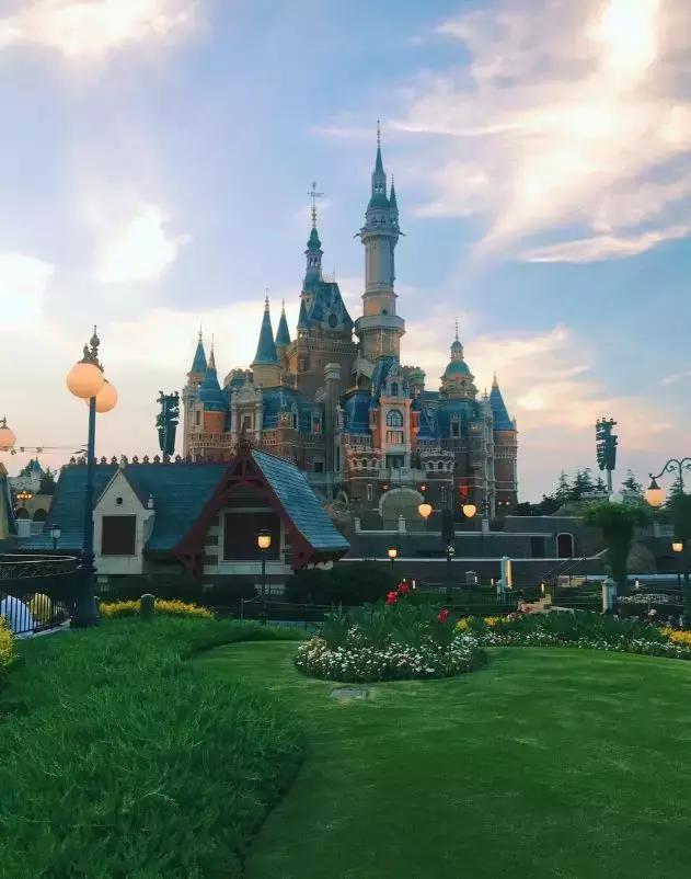 7月8月机票便宜又凉快的地方,六月份去哪里机票便宜又好玩