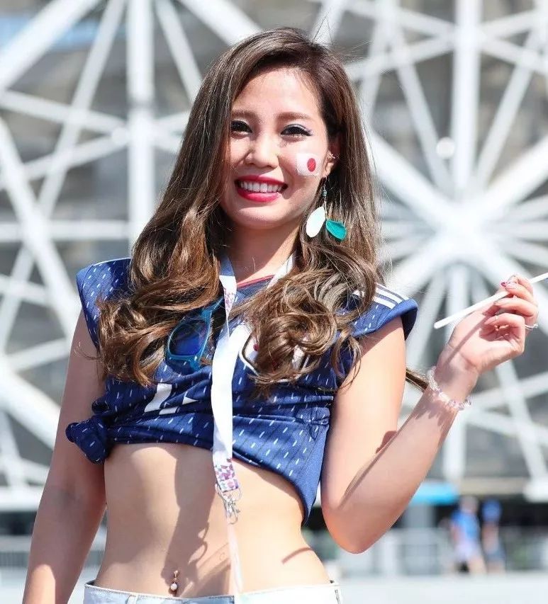 世界杯看台小姐姐哪家强？你定