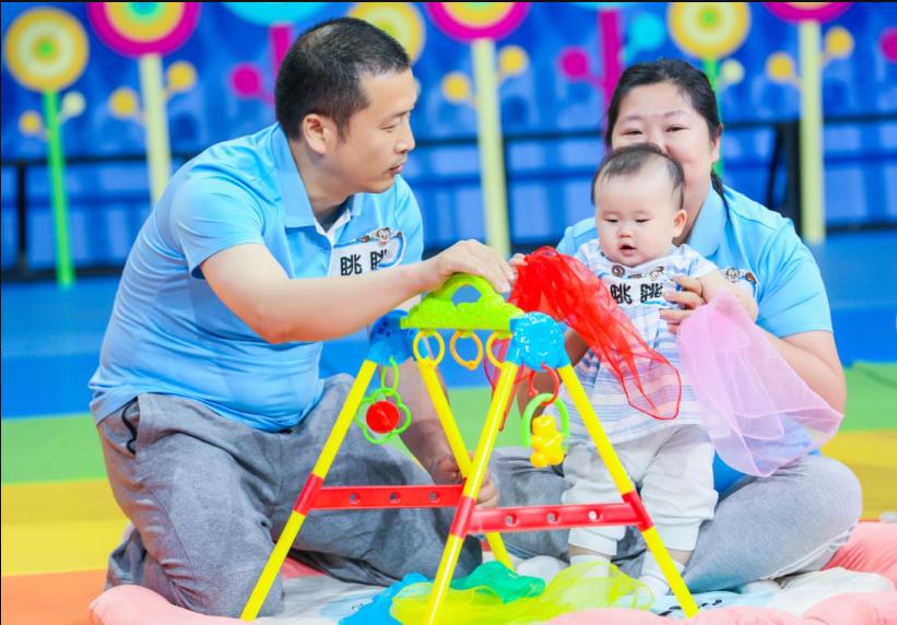 我是美吉姆宝宝，我在央视《七巧板》！