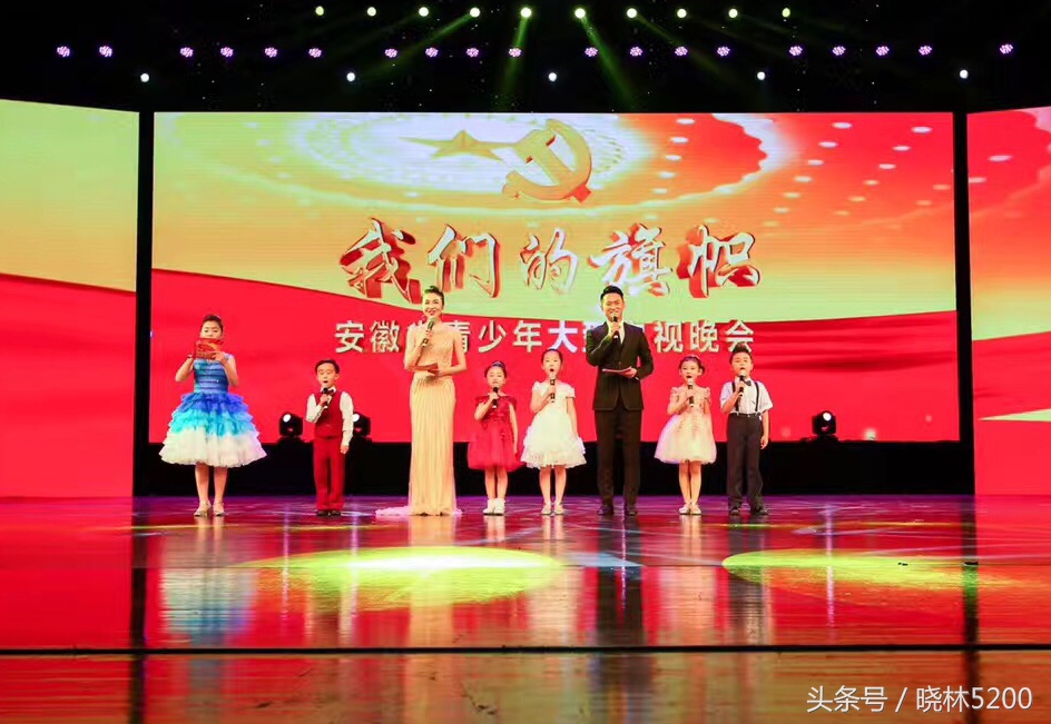 小孩子表演穿什么衣服,穿什么衣服参加孩子的表演
