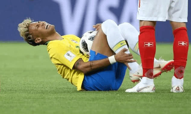 实况足球精选哈维马丁内斯,实况足球内马尔集锦