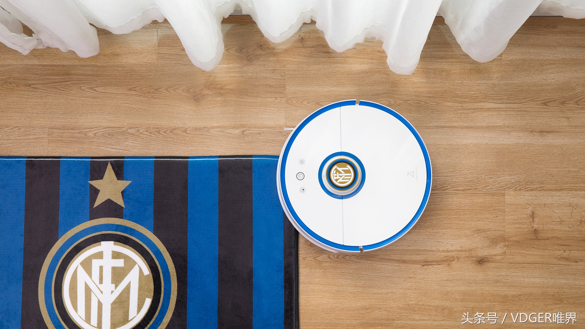 战火撩人，石头科技发布米兰国际定制版扫地机器人，球迷点赞！