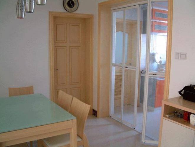 有家庭用的折叠门吗,家里用的推拉门