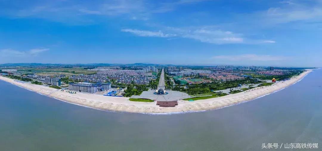 南海新区金滩,威海南海金滩风情海岸周边