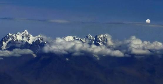 明月的诗句经典语录,写明月最美的10首诗词