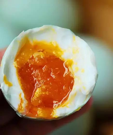 新加坡国宝级零食终于来内地啦！人送外号“令人犯罪的深渊”