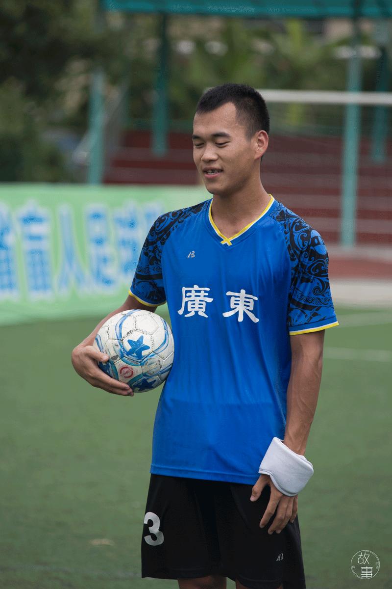 仅16岁替补球员一球踢进世界杯,靠一己之力带赢世界杯的球员