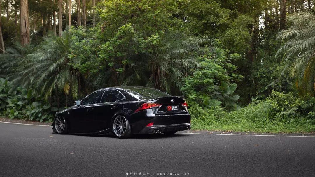 06款雷克萨斯is300性能改装案例,06凌志is300改装视频