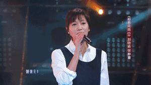 后期菌来带你看看紧张、弱不禁风、表里不一的跨界歌手长什么样