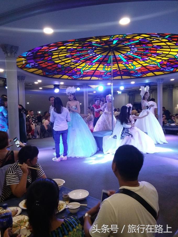 来泰国不看人妖就太亏了，原来人妖只有40岁寿命