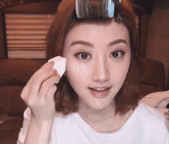 夏天出汗脱妆用什么补妆,夏天出汗多用什么定妆不脱妆