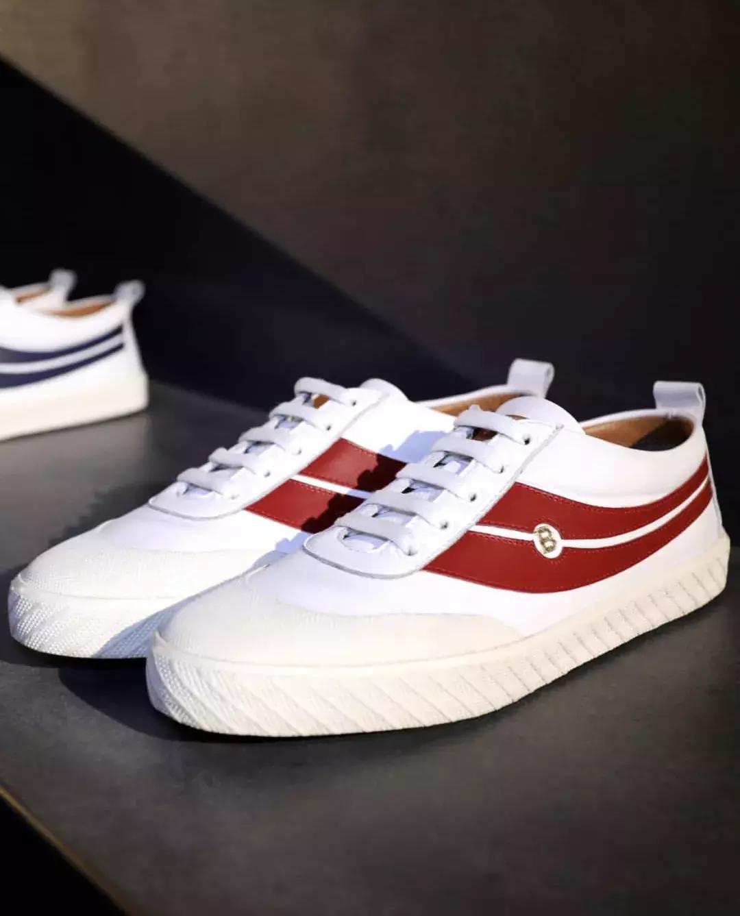 gucci最新款老爹鞋,gucci老爹鞋最新配色