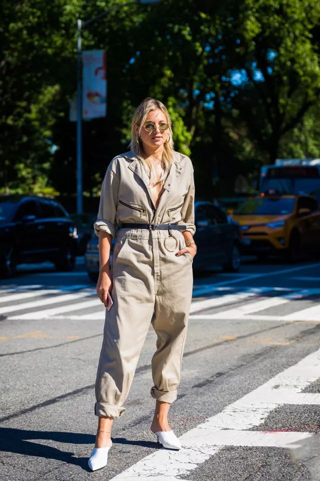 胸不平何以安天下什么意思,胸不平何以平下一句