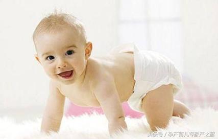 夏日出汗宝宝如何在辅食之外加以调理？分清“蒸笼头”各大种类！