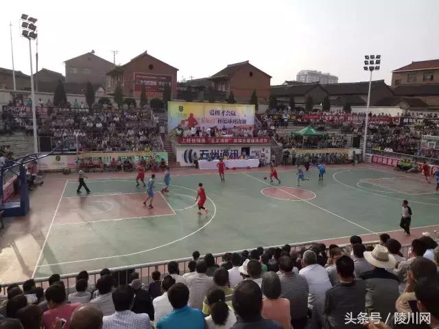 热吗来杯春茶解渴,热吗来杯热茶